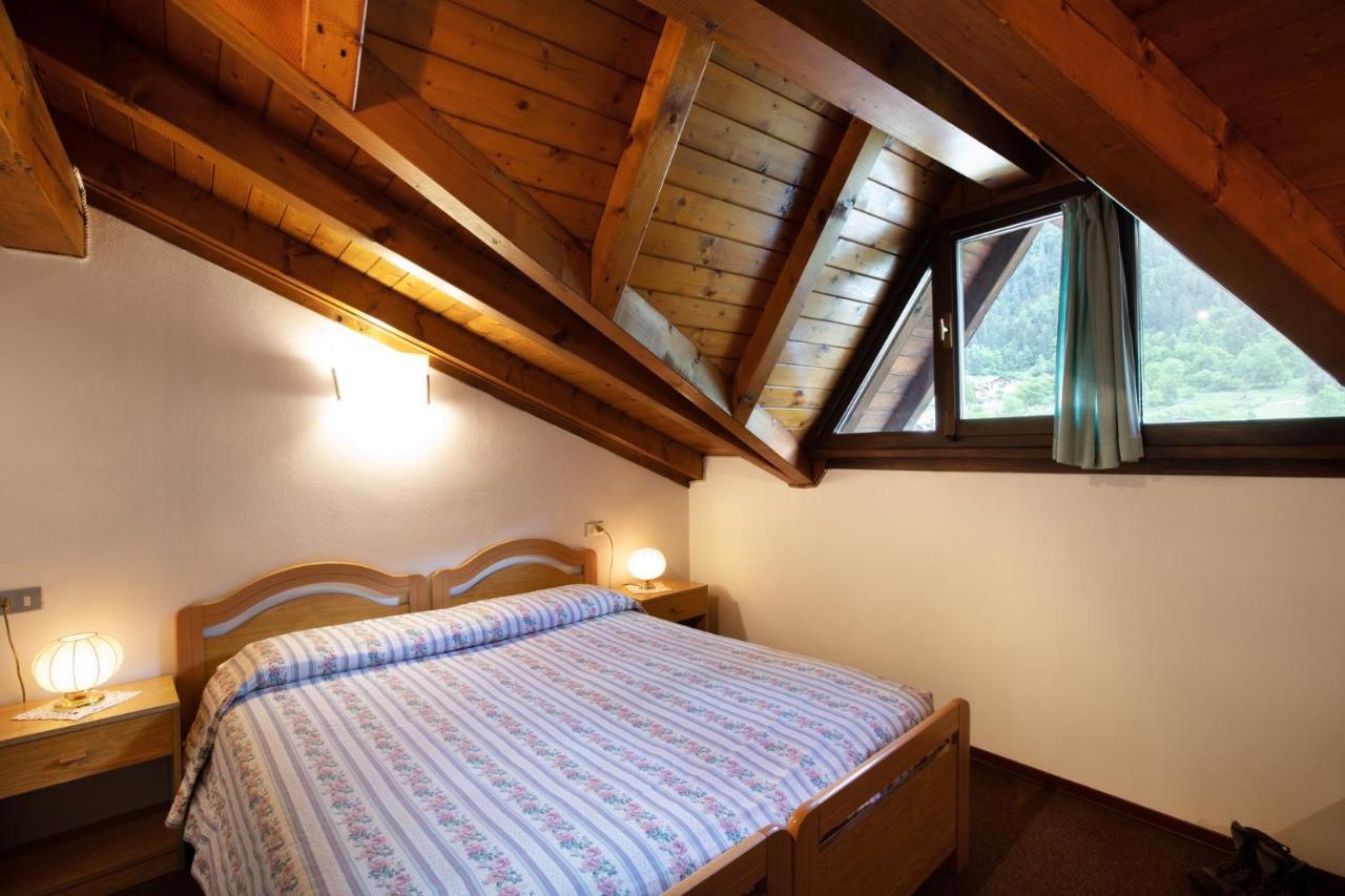 Albergo Moleta Spiazzo  Extérieur photo