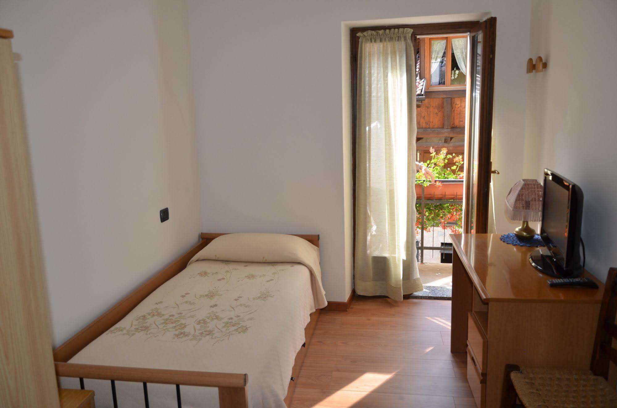 Albergo Moleta Spiazzo  Extérieur photo